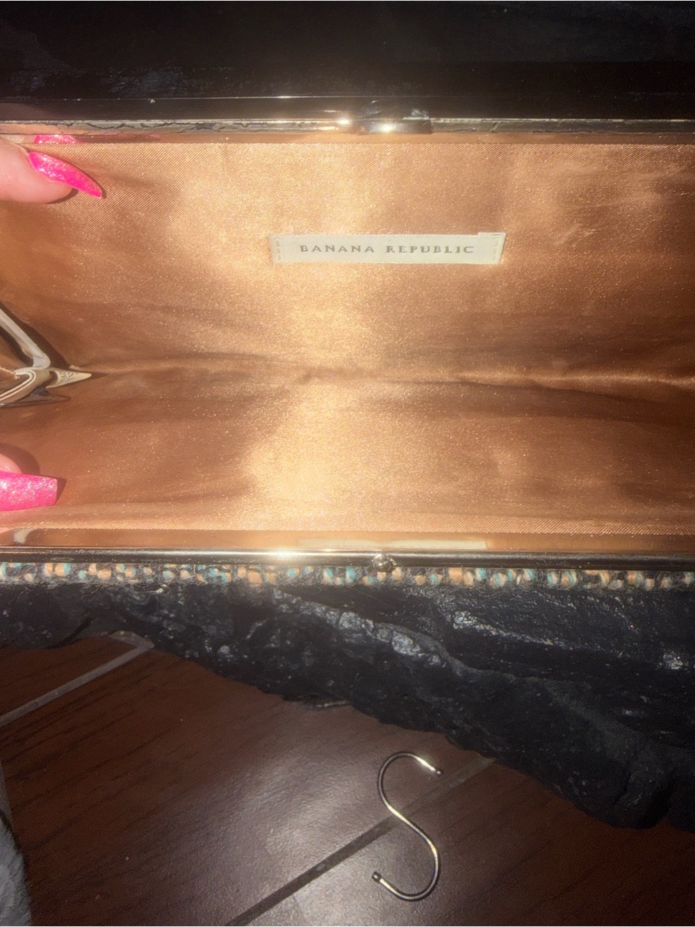 Banana Republic -  Woven Clutch - multi color stitching and Black - Picture 6 of 6